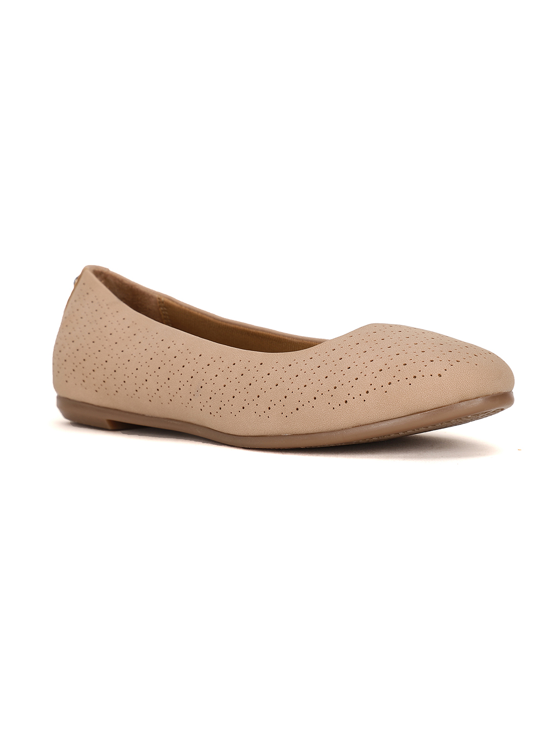 Premium Women Bata Comfit Beige Ballerina For Women BEIGE size 3 2025 at ShopCircuit | ONDC